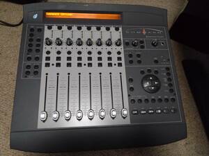 Avid Digidesign Command 8 アビッド　デジデザイン　コマンド8　ミキサー　フェーダー DTM Protools