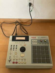 アカイ　サンプラー　AKAI　MPC2000XL