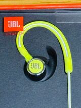 JBL REFLECT MINI 2 BT Bluetoothイヤホン IPX5 防滴防汗仕様/通話可能 グリーン JBLREFMINI2GRN イヤホン　ワイヤレス スポーツ_画像6