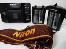 D2x Nikon NIKKOR 35-70mmバッテリー予備と充電器付 稼働品 運賃着払 0107W4G_画像9