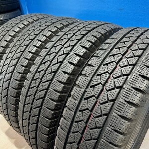 スタッドレスタイヤ　195/80R15　107/105L　LT　ブリヂストン　BLIZZAK　VL1　195/80/15　4本セット　【来店交換も大歓迎】　ハイエース