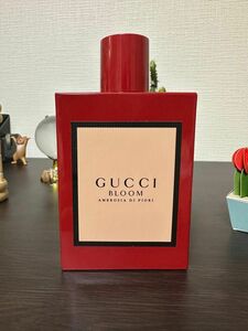 GUCCI BLOOM AMBROSIA DI FIORI グッチブルーム　香水　5ML