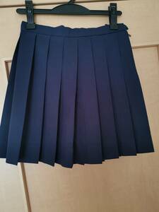 女子学生制服スカート　紺色130A W58 丈40コスプレ等に　送料370円。　同梱可。jssk⑤