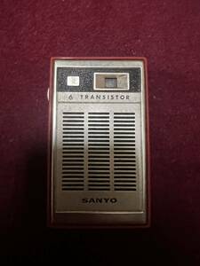 SANYO 三洋電機 6 TRANSISTOR　SUPER HET. MODEL 6C-63 昭和レトロ サンヨー トランジスター ラジオ スーパーヘテロダイン ジャンク