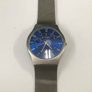 ・3713 SKAGEN スカーゲン クオーツ 233XLTTN デイト チタン 純正ベルト ブルー メンズ 腕時計