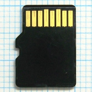 ★TOSHIBA micro SDHC メモリーカード １６ＧＢ 中古★送料６３円～の画像2
