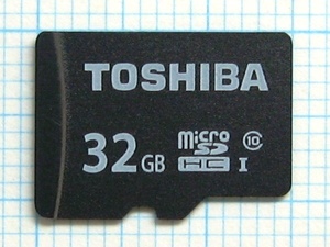 ★TOSHIBA micro SDHC メモリーカード ３２ＧＢ 中古★送料６３円～