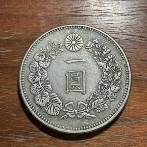 5900,,,日本古銭　一圓銀貨　明治七年　貨幣　アンティークコレクションコイン　貿易銀