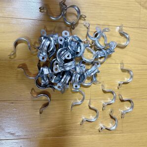 48個入り Uクランプ 48個入り パイプストラップ チューブハンガー ステンレス