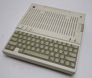 緑屋Re■ The Apple IIC A2S4000　アップルシーツー　動作未確認 ジャンク扱い　 アップルコンピューター　　f/g3/1-332/11-1#100