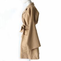 極美品☆正規品 白タグ MaxMara マックスマーラ キャメル100％ ベルト付き ラップコート キャメル 44 レディース イタリア製_画像2