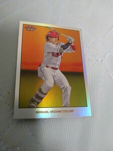 2023 TOPPS 206 NPB BASE silver FOIL 西川龍馬 広島カープ 09/99 99枚限定 VARIATION