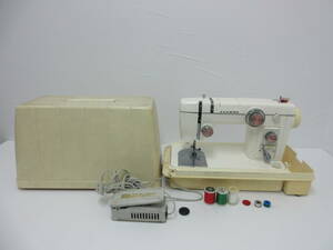 中古 JANOME ジャノメ ミシン MODEL 802 ハンドメイド 手芸 フットコントローラー付き ジャンク品 ※通電のみ確認済 ／V