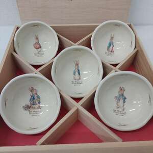 #1084 PETER RABBIT ピーターラビット 木箱入 豆鉢揃 小鉢 食器 5個 セット yamaka 保管品 