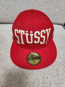 【美品】stussy　ステューシー　new era　ニューエラ 　キャップ　 59FIFTY 　レッド　赤　ベースボールキャップ　帽子