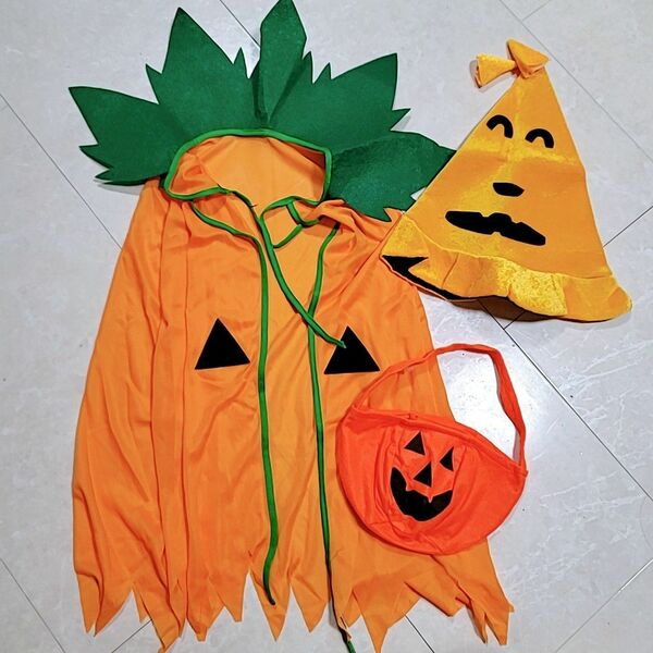 1 セット ハロウィン かぼちゃ コスチューム セット マント ポンチョ キャンディ付き バッグ 帽子 かぼちゃ ハンドバッグ 