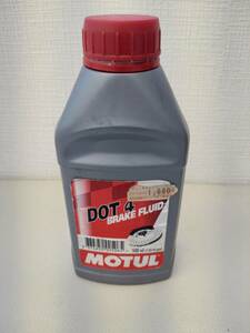 新品☆未使用　MOTUL　ブレーキフルード　DOT4　ブレーキオイル　500ml