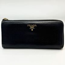 1円〜 美品 PRADA プラダ メンズ レディース 長財布 大容量 ファスナー ジップ 三角プレート ロゴ サフィアーノレザー ブラック 黒_画像2