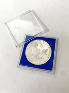 極美品 アメリカ 米国 USA 1ドル銀貨 1990年 SILVER シルバー EAGLE イーグル 1OZ 1オンス リバティーコイン 銀貨 硬貨 古銭 yt011703