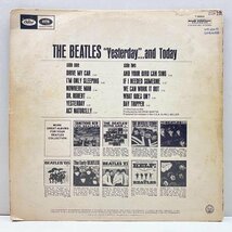 プレイ良好!! MONO 虹リム USオリジナル THE BEATLES Yesterday And Today ('66 Capitol) トランク・ジャケット ※Not Butcher_画像2