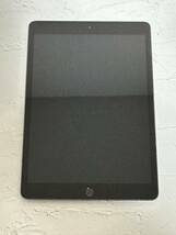iPad 8世代 32GB Wi-Fiモデル スペースグレー アメリカ版 sku25_画像2