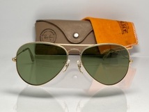 ケースクロス付★B&L RAY-BANボシュロムレイバン Metalメタル1 Gold/#3 ゴールド RB-3 白ロゴ VINTAGEサングラスUSA製 黄緑スモークレンズ_画像2