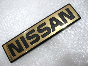 ★希少 NISSAN 日産 ブルーバード? BLUEBIRD 910? U11? U12? 新品 DATSUN 取付車種＆型式不明 ゴールドエンブレム 1点 旧車