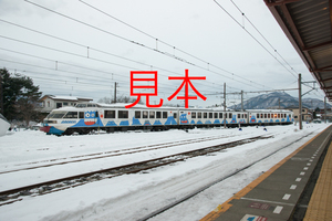 鉄道写真データ（JPEG）、00562744、フジサン特急、2000系（2001号編成）、富士急行、河口湖駅、2016.01.21、（7360×4912）