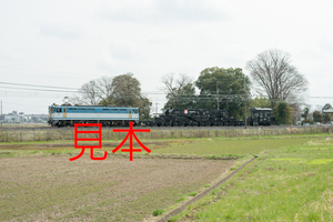 鉄道写真データ（JPEG）、00594643、EF65-2127＋シキ801B1＋ヨ8402、JR東北本線、東大宮〜蓮田、2016.03.28、（7360×4912）