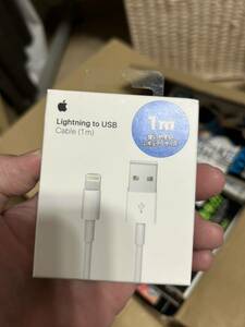 ライトニング ケーブル iPhone USB アップル lightning 純正品　1m