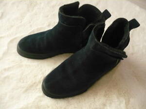 WAG black mouton short boots inside side fur 23,5