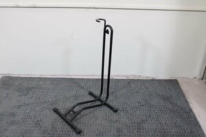 * No-brand cycle stand 