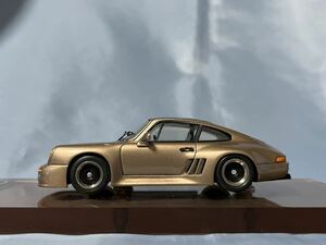 AMRモデル製　　ポルシェ　911 シュトロゼック　　　　1/43