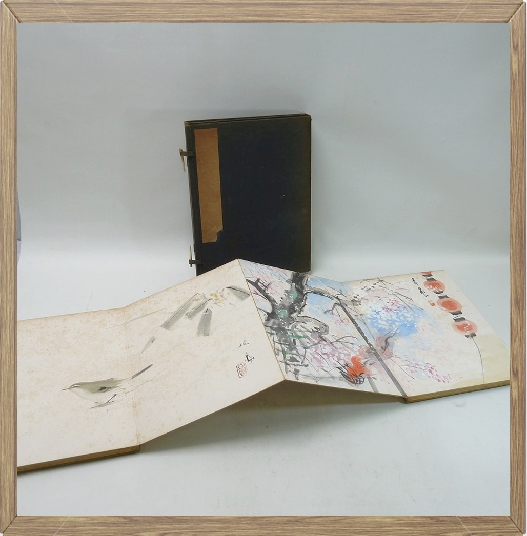 @Accordion Notebook Art Collection Showa Retro Antique Notebook Collection Peintures de style japonais Peintures japonaises Peintures à l'aquarelle Peintures à l'encre Étui rigide inclus, Ouvrages d'art, Peinture, autres