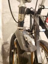 sr1234 008 直接引取り限定 修理必須 JAGUAR 折りたたみ自転車 折りたたみ 自転車 黒 ジャガー 現状品 中古 大阪市西区から_画像7