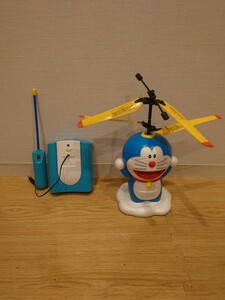 sr1234 212 通電確認のみ ラジコン 空飛ぶドラえもん ドラえもん おもちゃ 玩具 ホビー 現状品 中古