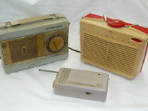  WESTINGHOUSE　ナショナル　ポケットラジオ　◎古いラジオ3台　真空管式有り_画像1
