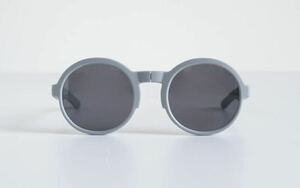 美品　送料込　コレモ　KOREMO type 02 (Gray) ／MEGANEROCK グレー　サングラス メガネ 眼鏡 ユニセックス　折り畳みメガネ