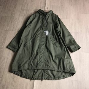 100円スタート○ 新 earth muslc&ecology パーカーコート　フード　ゆったり　体型カバー　カーキ系