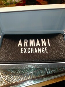 ARMANI EXCHANGE アルマーニエクスチェンジ　黒　財布