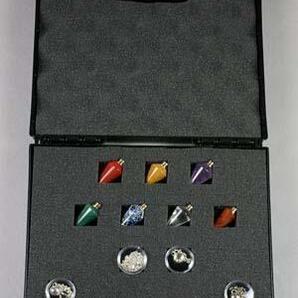 Xeonix: 7 Chakra Pendulum Dowsing Kit