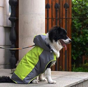 Umora 犬用レインコート カッパ 雨具 通気 帽子付 散歩用 中型犬 （グリーン+グレー M）