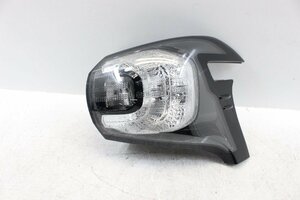 美品/破損無　シエンタ　NSP175G　前期　LED　テールライト　右側　運転席側　コイト　52-283　81551-52C80　打刻1　306695