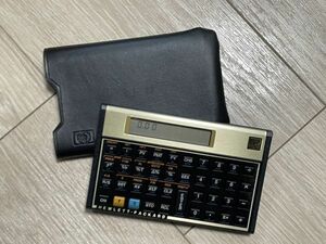 美品 HP 12C FINANCIAL CALCULATOR 金融電卓 関数電卓 電卓 ヒューレット パッカード カリキュレーター 専用 カバー ケース 付き