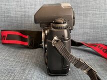 Nikon F4Sフィルム 一眼 カメラ MB-21 NIKKOR AF MICRO 60mm 1:2.8 レンズ ストラップ付 撮影 ニコン C09_画像4