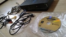 PS2　本体　アカイイト付き_画像2