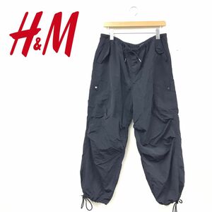 I1300-R◆H&M エイチアンドエム パラシュートパンツ◆サイズM レディース メンズ可 大きめ シャカシャカ 薄手 ジョガー カーゴ ブラック