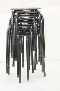 87⑥【丸パイプ椅子 9脚 中古】ニトリ　スツール イデア２BK 積み重ねサイズ 縦36㎝ 横37㎝ 高さ69cm　重量24㎏