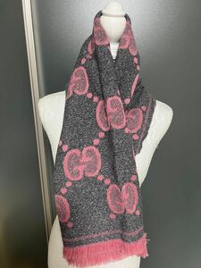 GUCCI スカーフ マフラー グレー ピンクGGモチーフ ラメ ウール ジャガード