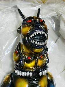 izumonster bloodgutstoy 地獄鬼忍 playstudio MEDICOMTOY ソフビ sofubi sofuvi sofbi sofvi